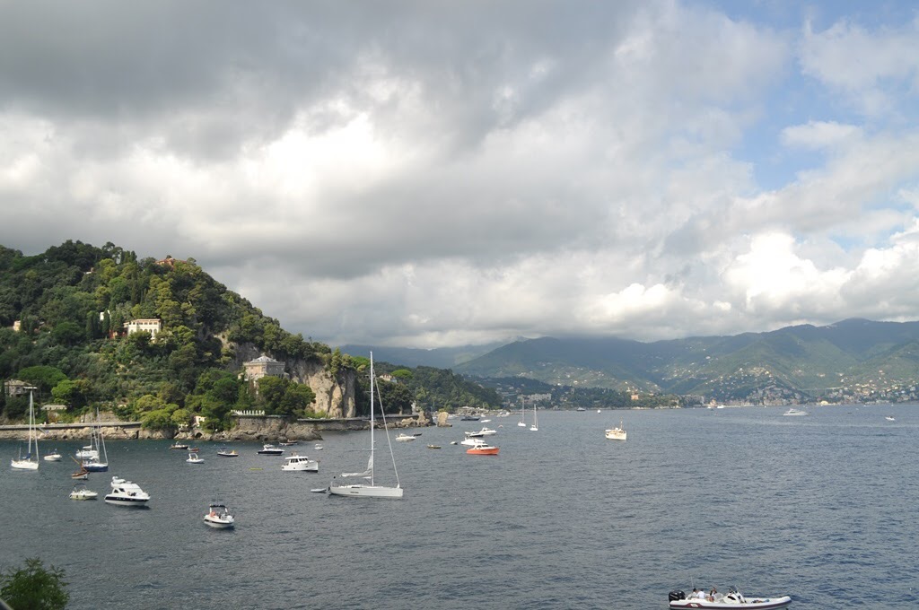 EA3C59CA-EC6D-4CDD-9966-EA5A798F2A5B