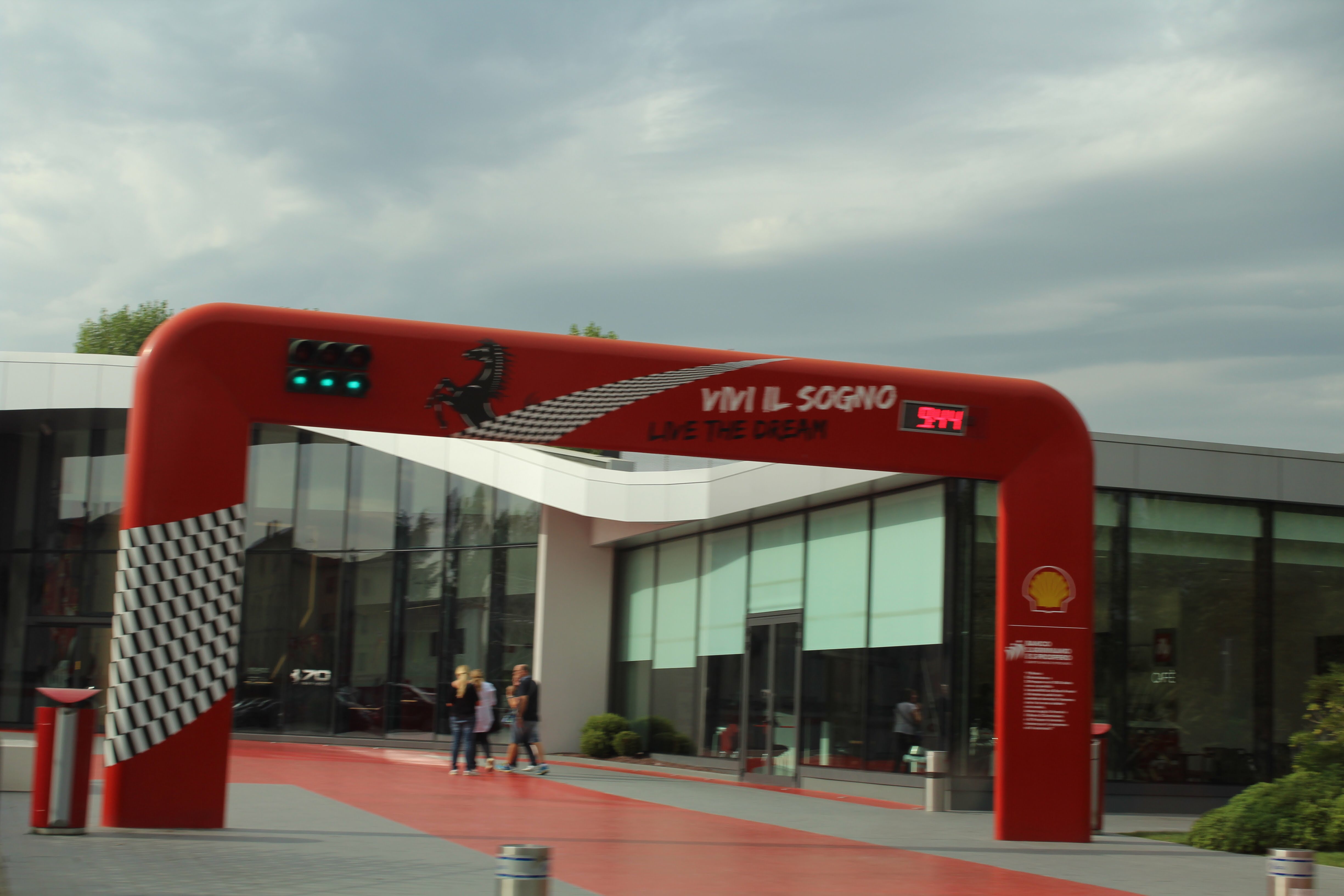 D6F329EA-C5FC-41E6-8D3D-252C7F854D46