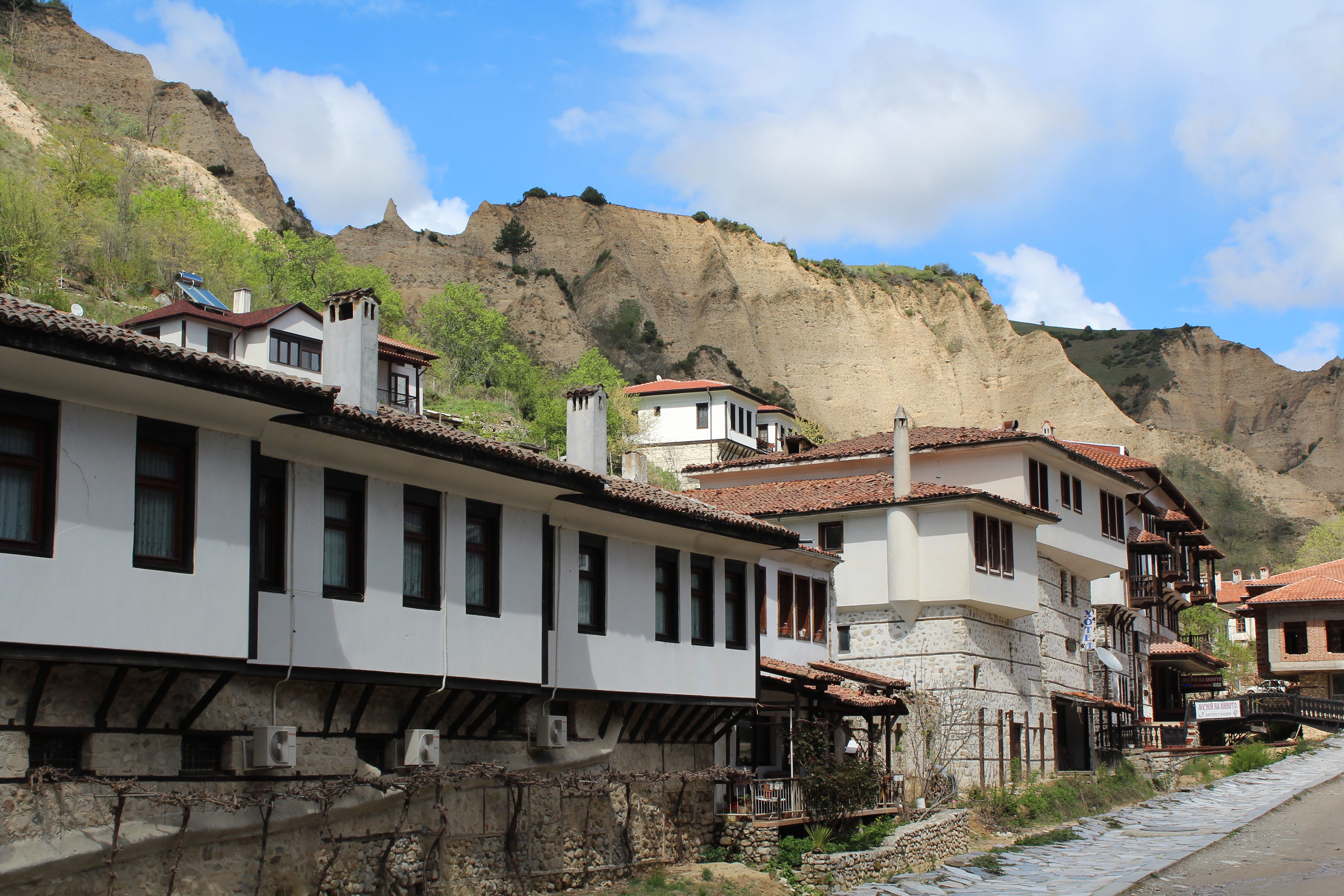 18798EB6-D114-4F9C-A13D-D69CD2BC6CAC