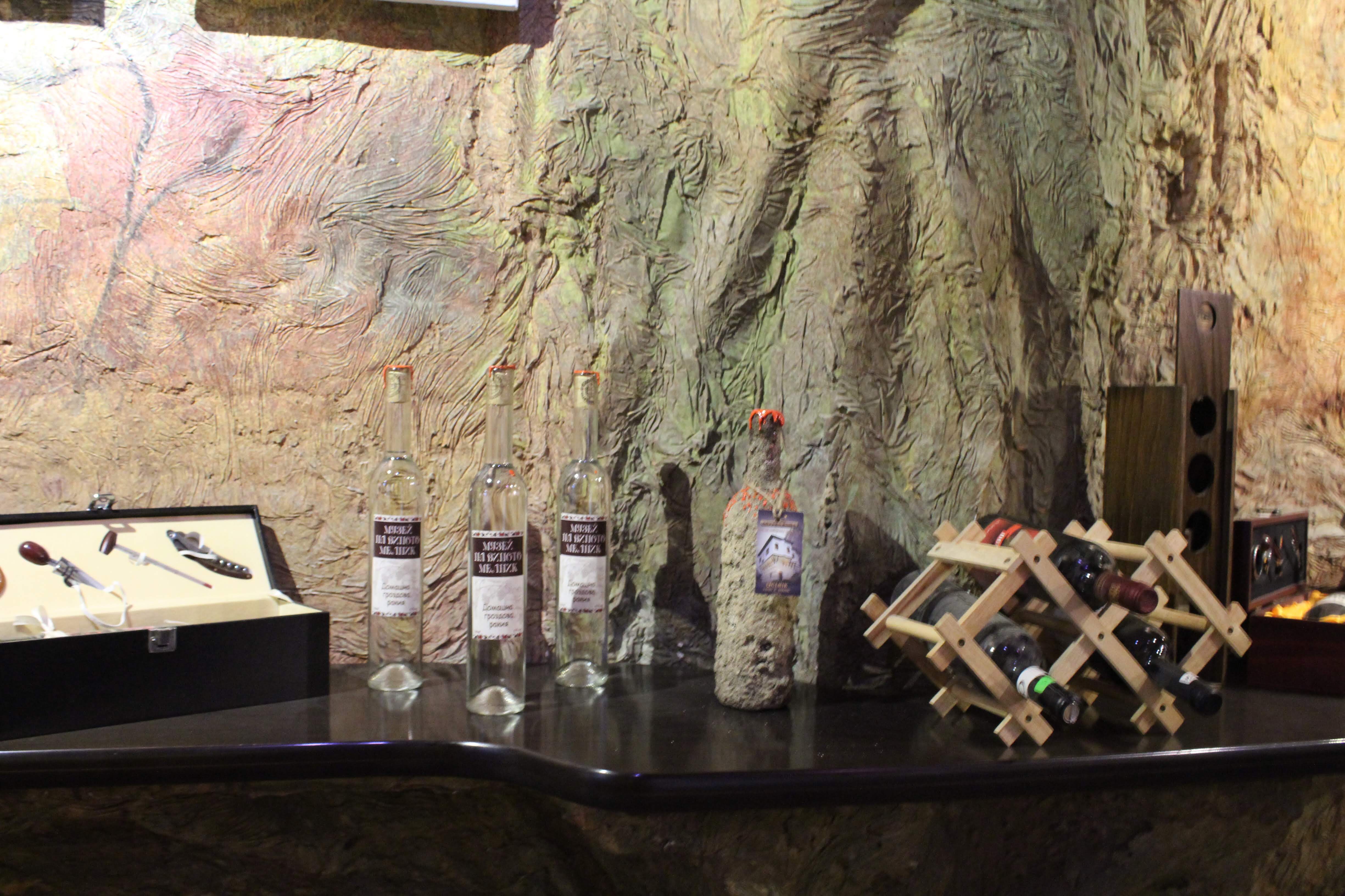 98EB84BF-A1D8-49F1-9E4B-652BB8B70D87