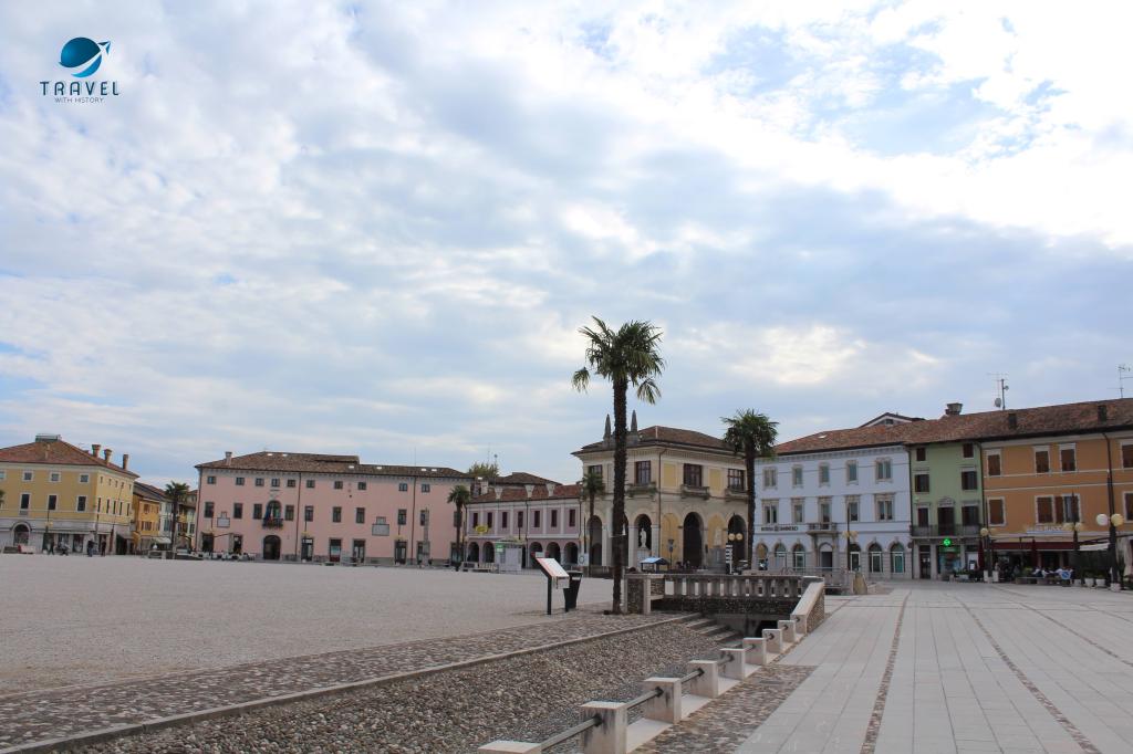 Палманова, Италия