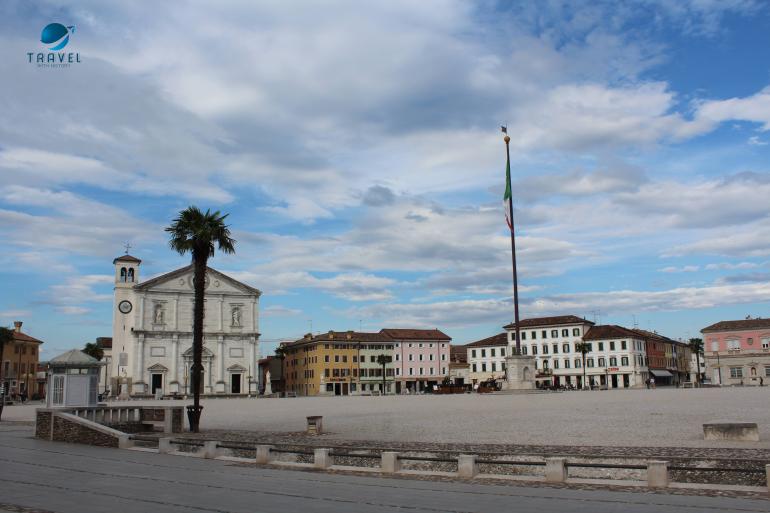 Палманова, Италия