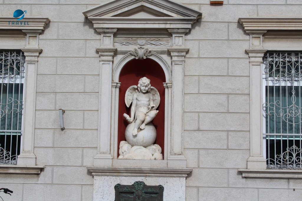 Палманова, Италия