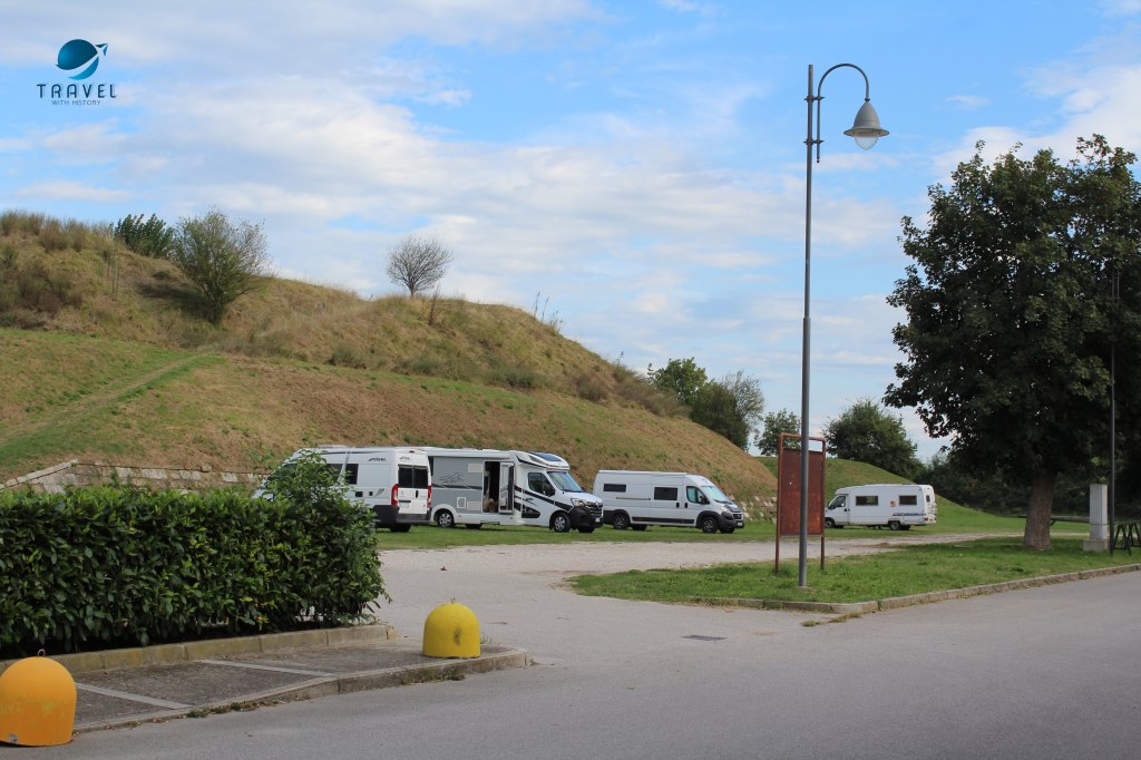 Палманова, Италия